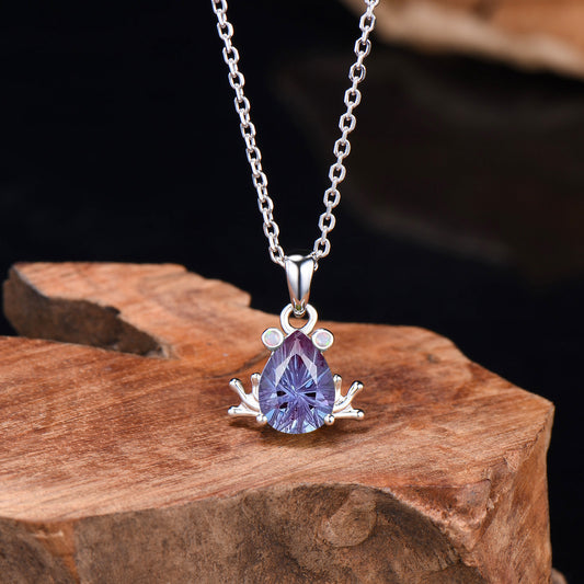 Firework Cut Color-change Alexandrite Frog Necklace Three Stone Animal Inspired Wedding Pendant Proposal Anniversary Gifts For Women