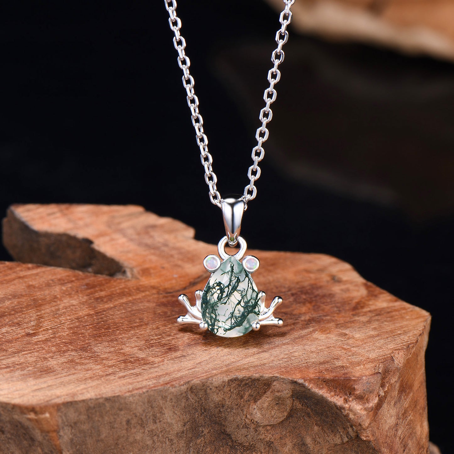 Unique Teardrop Cut Natural Moss Agate Frog Wedding Necklace Three Stone Animal Inspired White Gold Pendant Anniversary Gifts For Women
