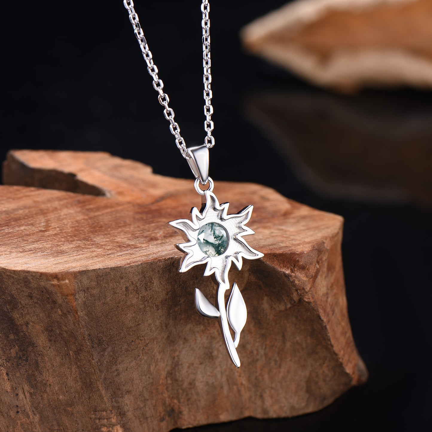 Celestial Round Natural Moss Agate Necklace Solitaire leaf Sun Pendant Nature Inspired Wedding Necklace Anniversary Promise Gifts For Girl