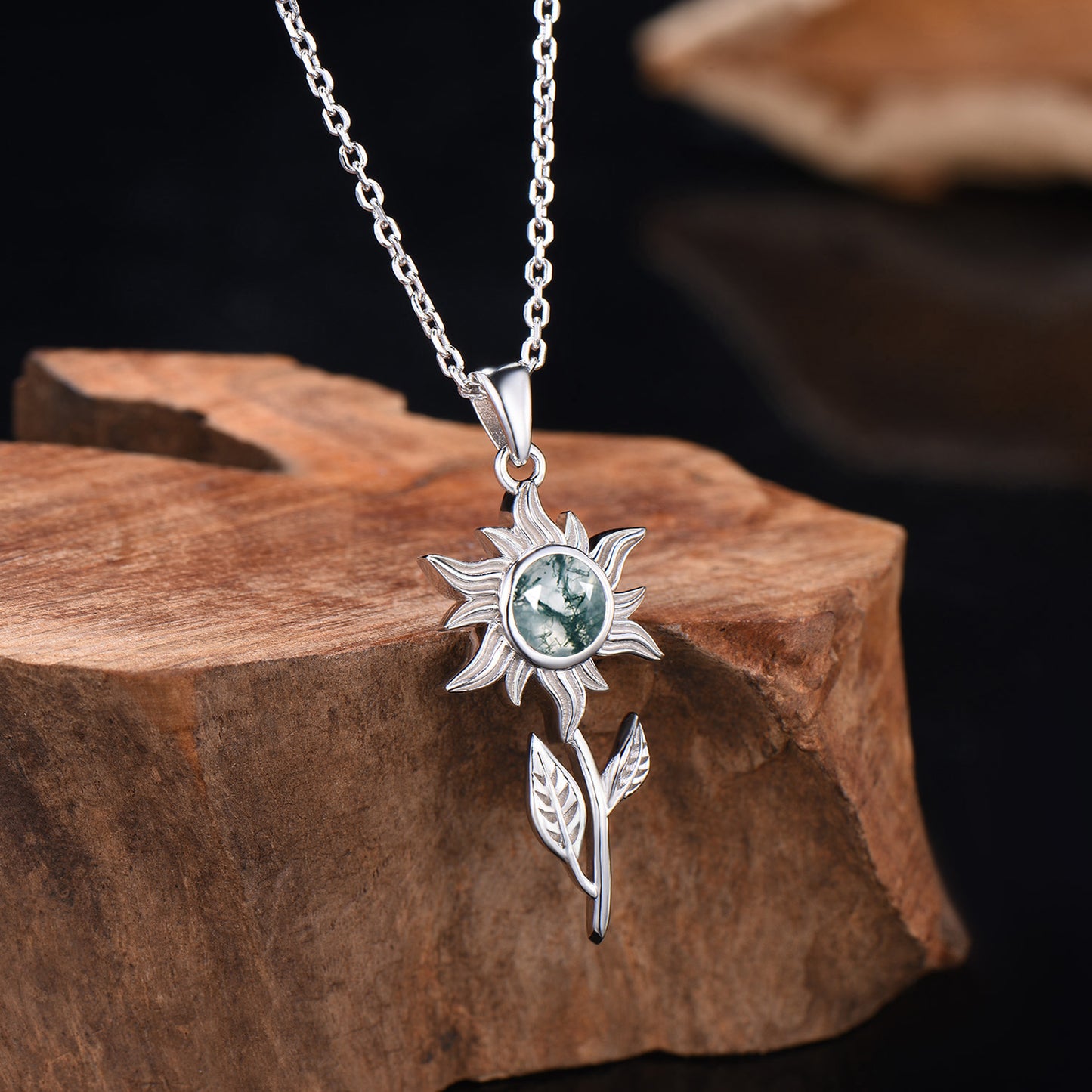 Celestial Round Natural Moss Agate Necklace Solitaire leaf Sun Pendant Nature Inspired Wedding Necklace Anniversary Promise Gifts For Girl
