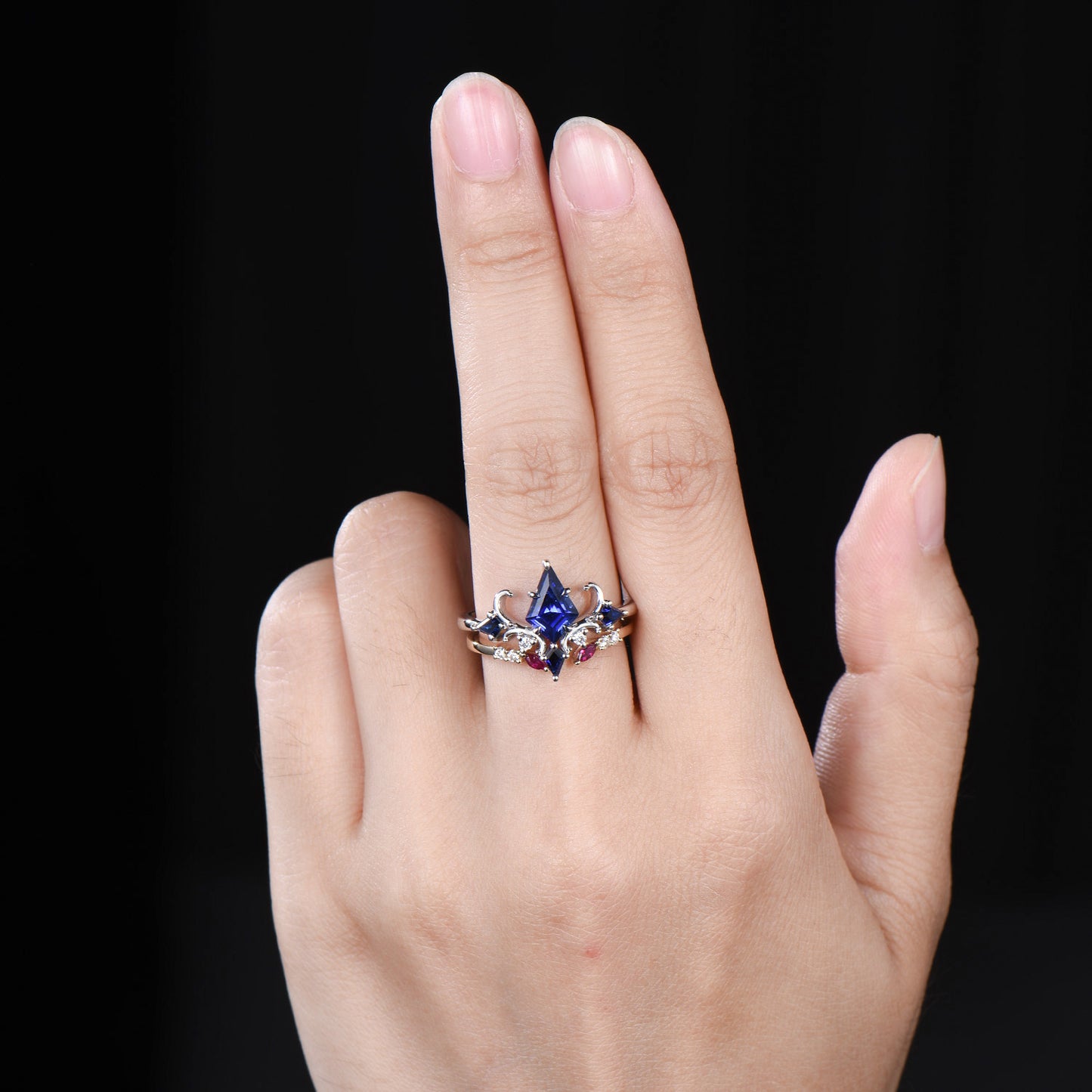 Unique Sapphire Ring Set Vintage Kite Cut Blue Sapphire Engagement Ring Open Gap Ruby Wedding Band Gold Bridal Set Anniversary Promise Gifts