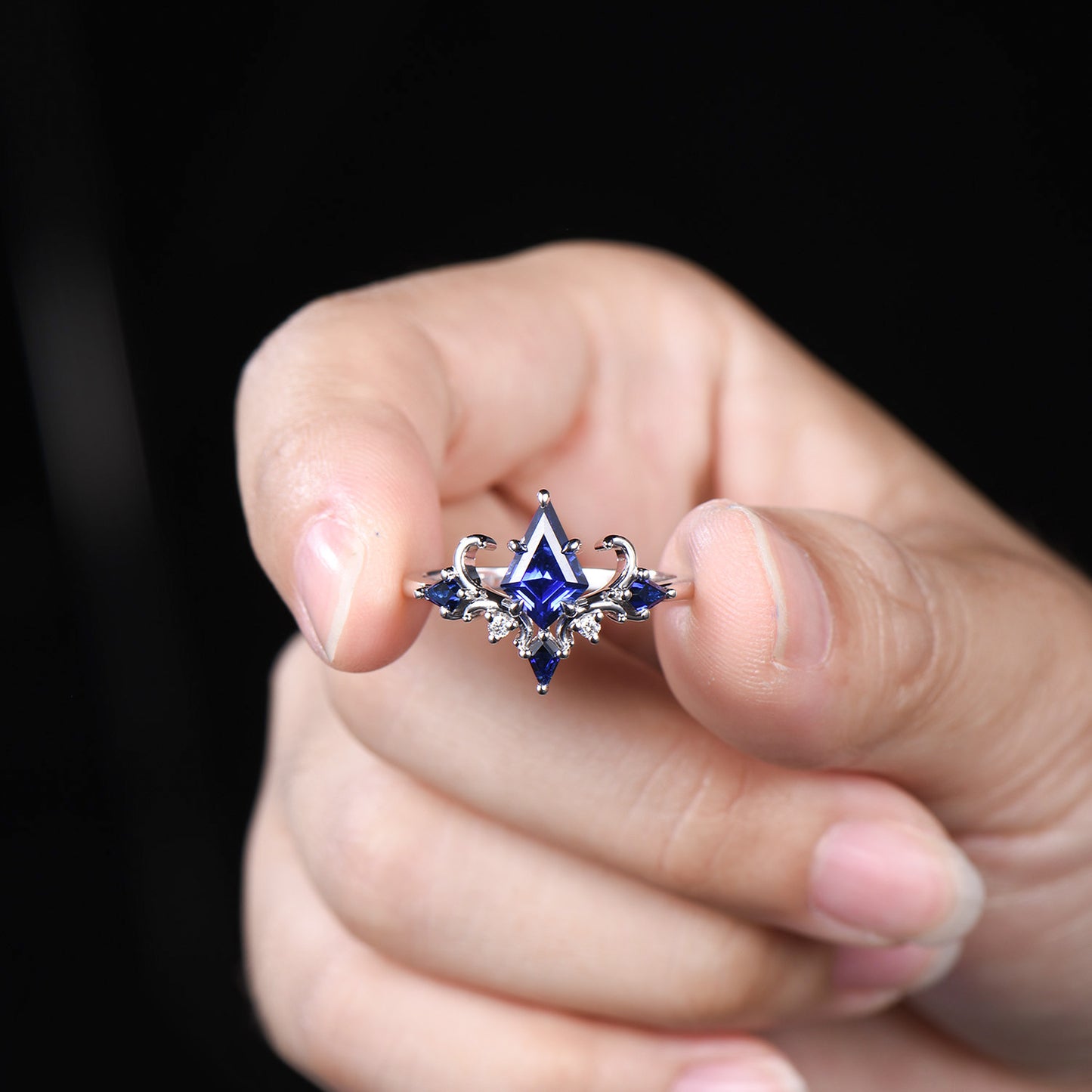 Delicate 1CT Kite Cut Blue Sapphire Engagement Ring Kite Sapphire Moissanite Twig Wedding Ring Art Deco Ring Anniversary Gifts For Women
